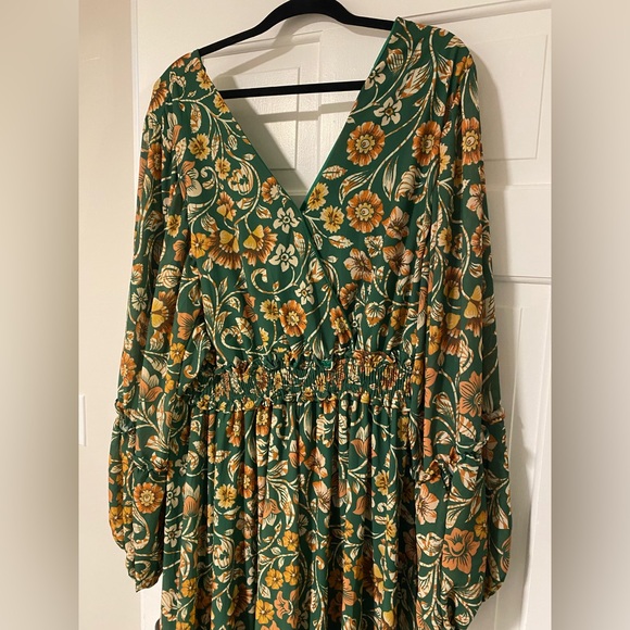 Baltic Born Bria Maxi Dress - Green Floral - Picture 2 of 8